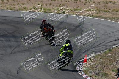 media/Apr-20-2025-AHRMA (Sun) [[393a79c373]]/Race/Group 3/Turn 4b/